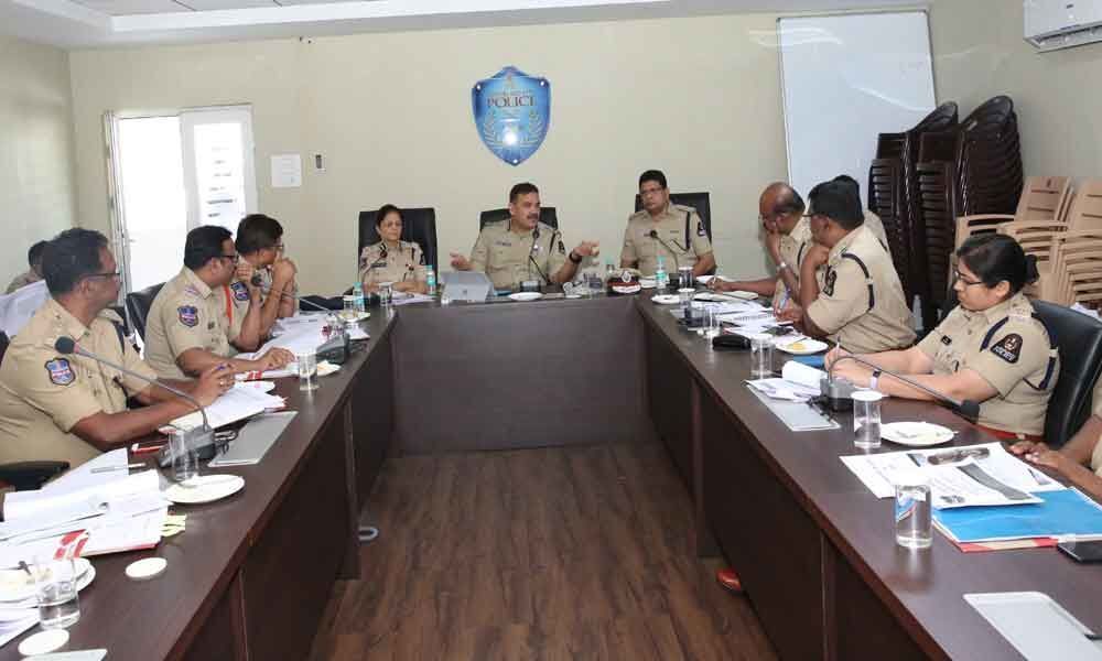 CP Commissioner Anjani Kumar visits Central Crime Station, reviews efficiency of key wings