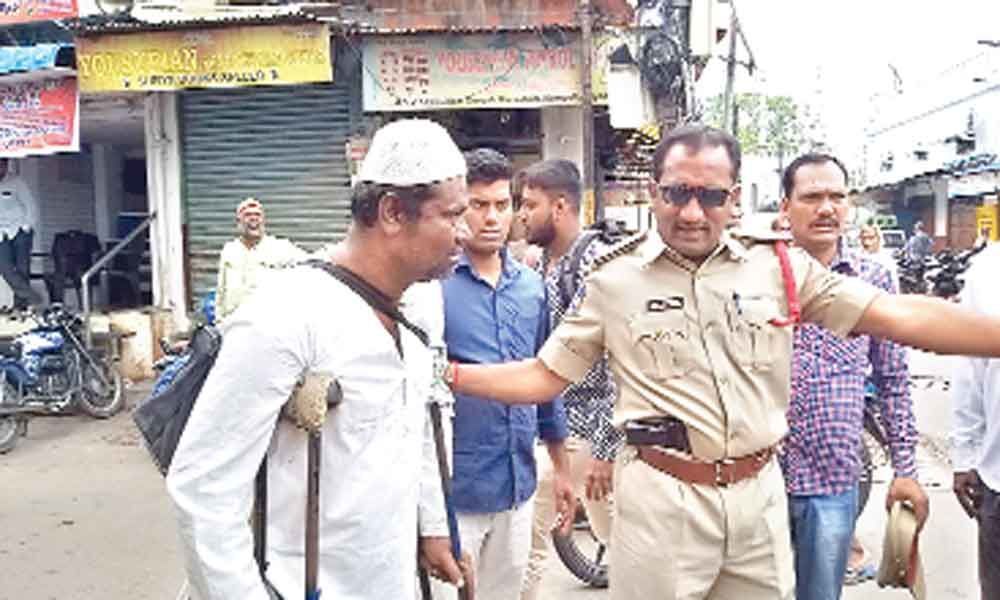 Cops shift 90 beggars to Ananda Ashramam