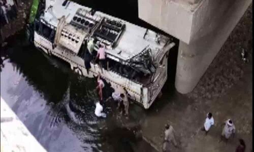 29 dead as bus falls into drain on Yamuna Expressway in Agra