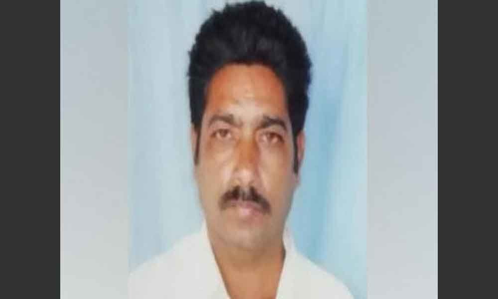 Telangana: Suspected Naxals abduct TRS leader N Srinivas Rao