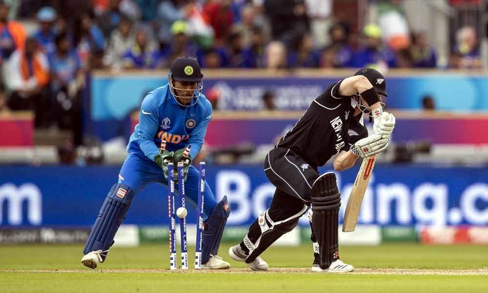India restrict New Zealand to 211/5 in 46.1 overs before rain stopped play