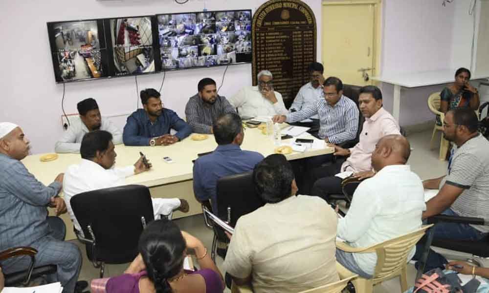 MLA Kausar meets ZC on pending issues