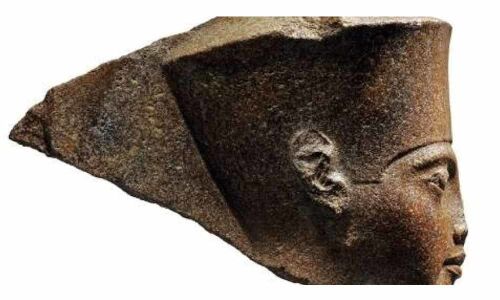 Egypt asks Interpol to trace auctioned off Tutankhamun mask over ownership documents