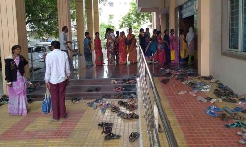 Support staff crunch cripples govt hospital