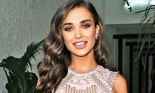 Amy Jackson takes a boat ride