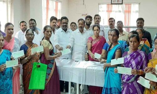 Kalyana Lakshmi cheques distributed