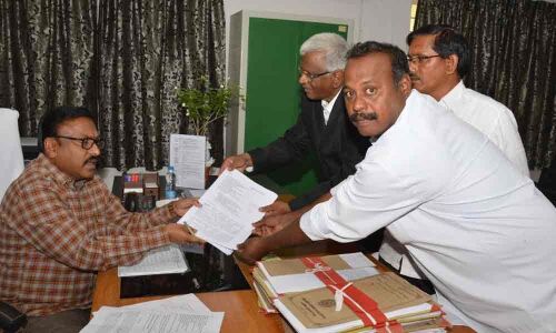 Collector urged to complete Gundlamotu project