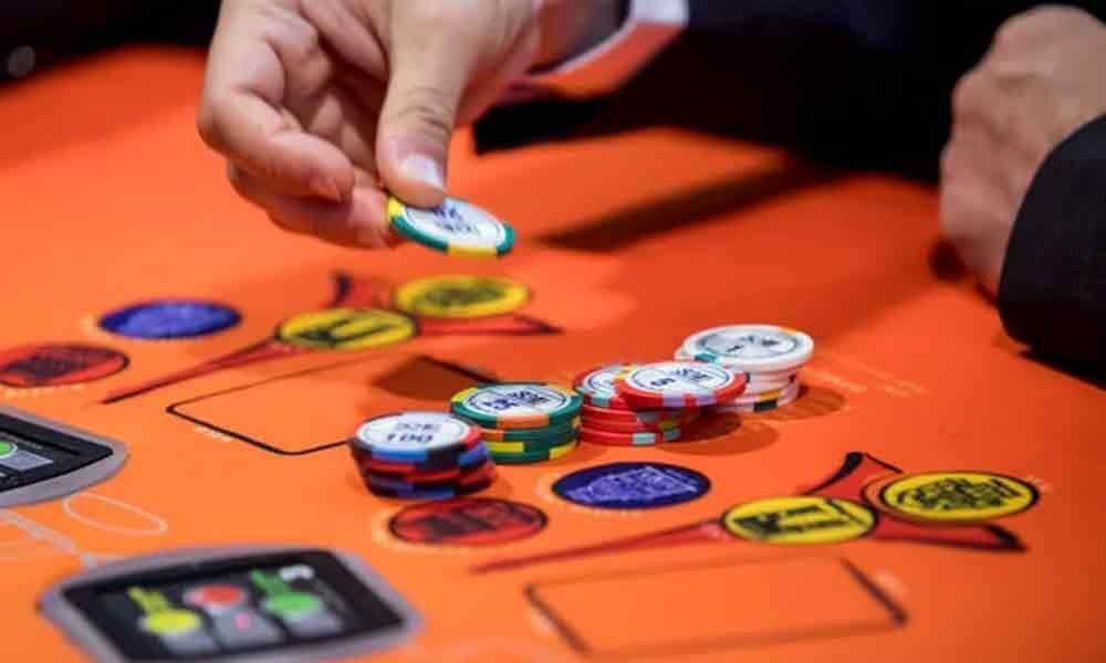 Artificial Intelligence defeats humans in six-player poker — a worlds first