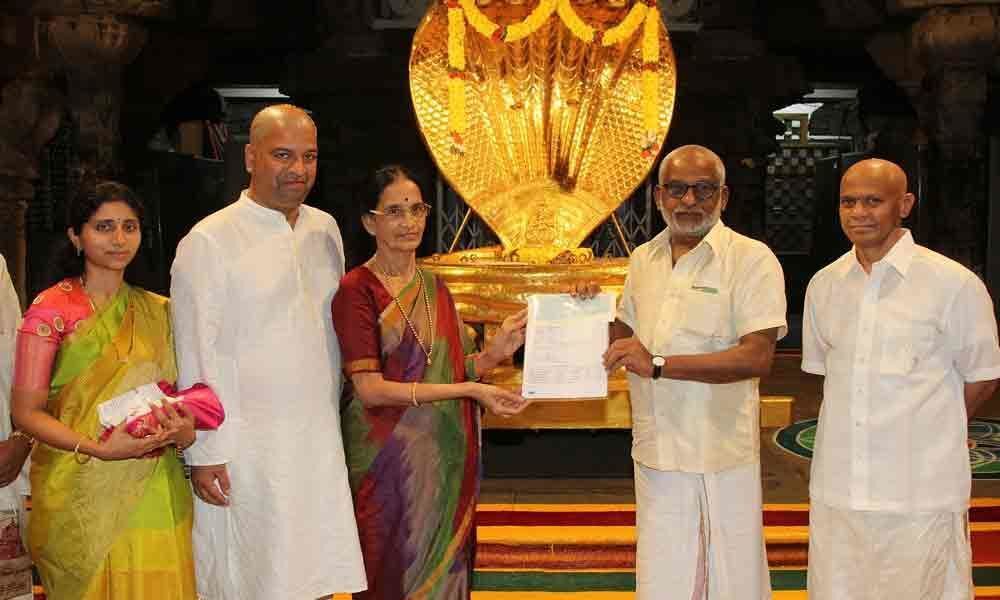 Couple from Hyderabad donates 1crore to TTD trust