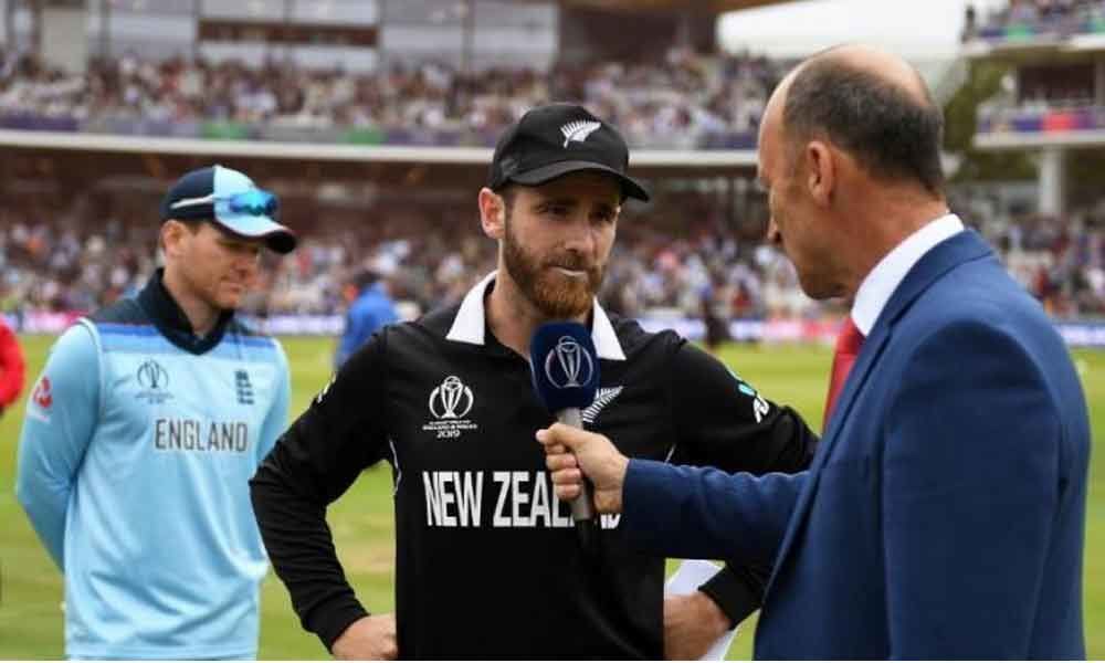 New Zealand win toss, elect to bat against England