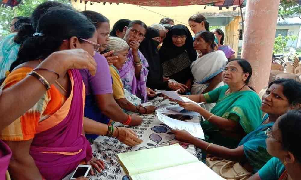 Healthy women, healthy nation in Manakondur