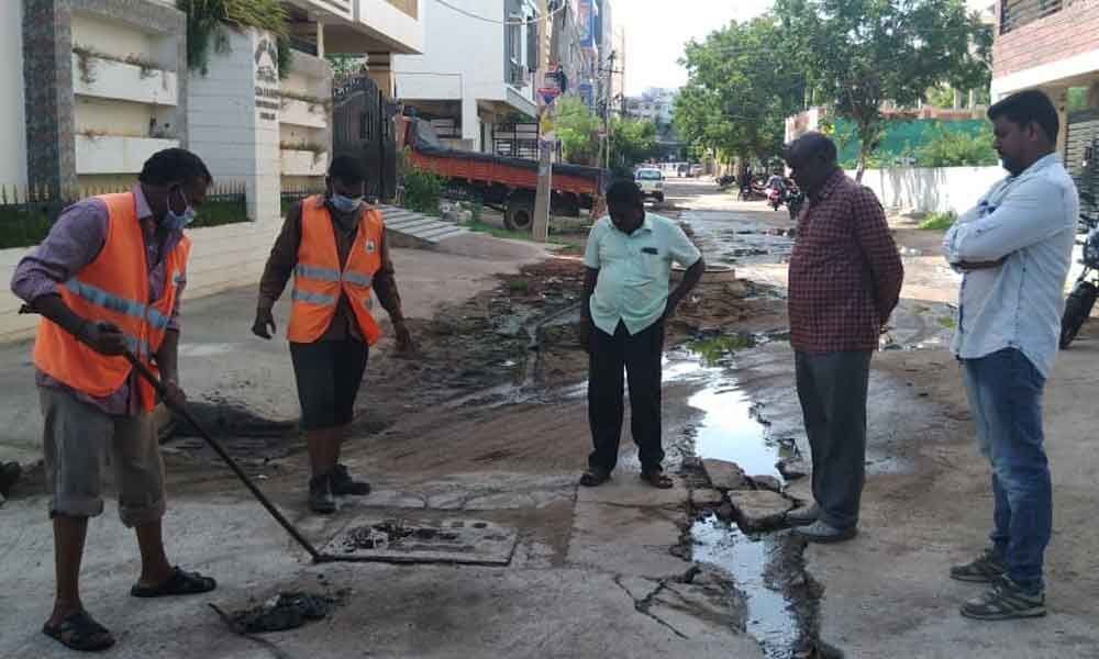 Damaged manhole repaired