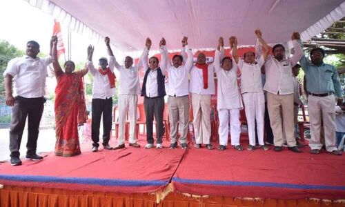 TS Govt should protect Bhoodan lands: CPI Chada Venkat Reddy