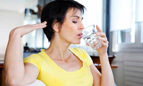 Reasons behind Hot Flashes during the Period