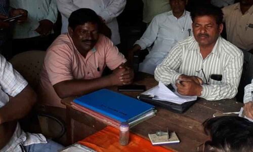 Seized rice auctioned