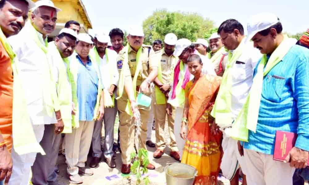 Tree plantation,protection is everyones responsibility: SP  C Shashidhar Raju