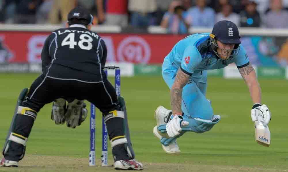 Stokes asked umpires not to count 4 overthrows