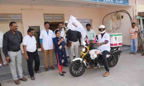 Collector Collector Bharathi Hollikeri flaggs off 108 bike ambulance in Mancherial
