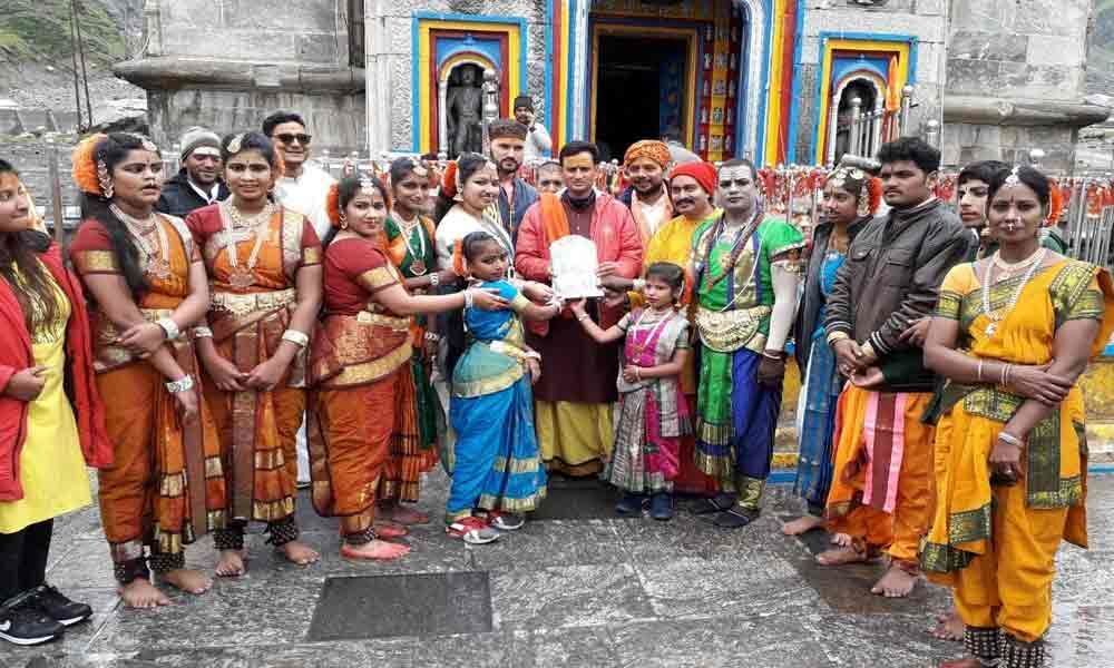 City artistes perform Kuchipudi at Reshikesh, Kedarnath