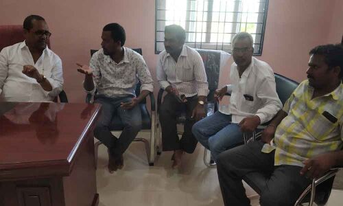 Dodla takes stock of pending works