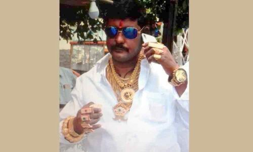 Man wearing over 5kg gold ornaments amuses Yadadri locals