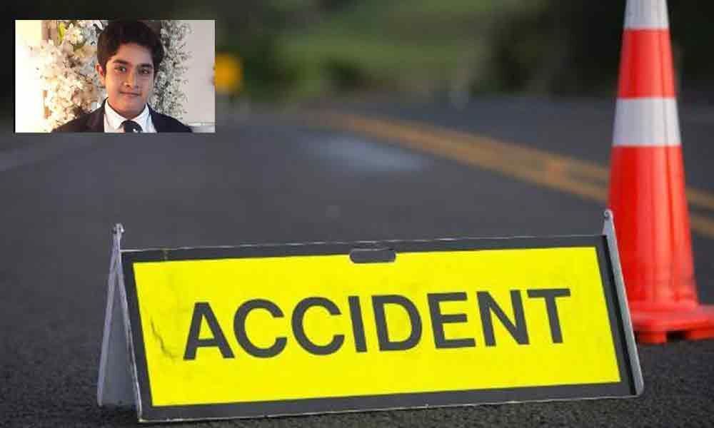 Child actor killed, parents injured in road accident in Chhattisgarh