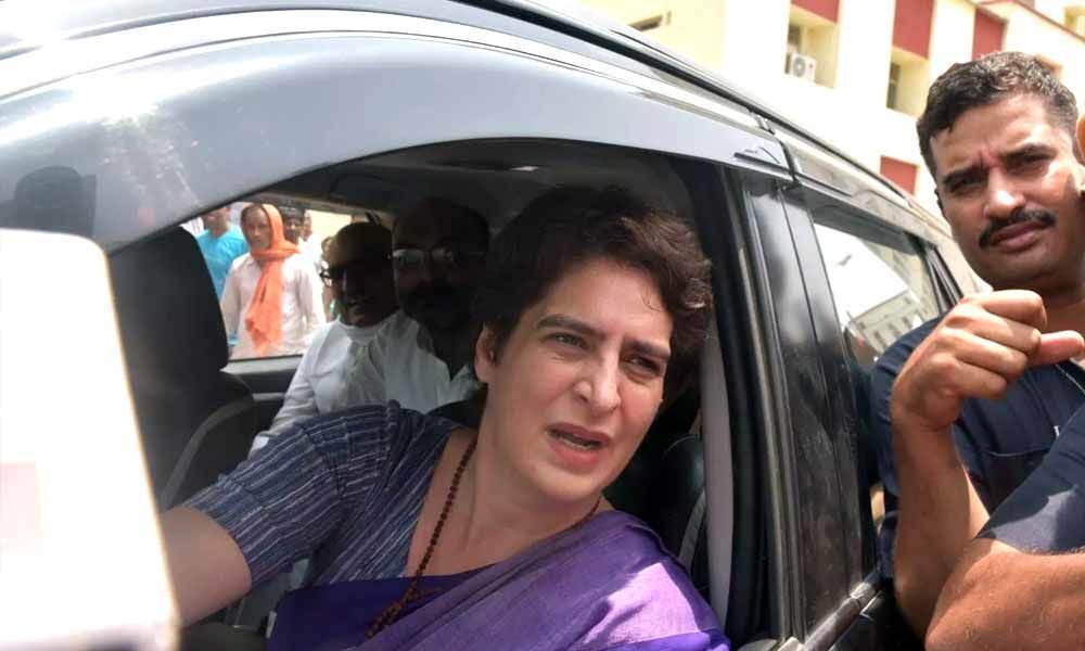 Priyanka Gandhi stopped on way to visit victims of caste clashes