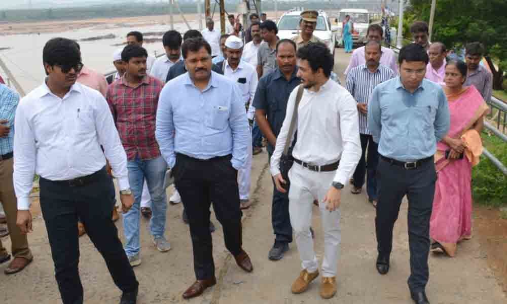 Collector Rajat Kumar Saini, ITDA PO Goutham visit Godavari tank bund in Bhadrachalam