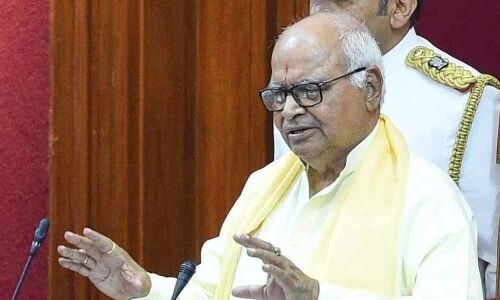 Only half glass of water will be served in Uttar Pradesh Assembly to prevent wastage