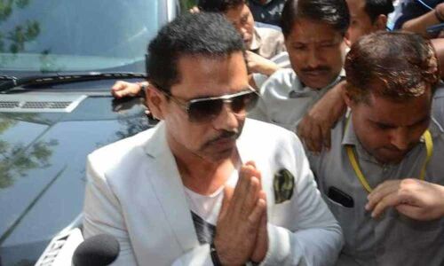 Priyankas arrest unconstitutional, let democracy not turn into dictatorship: Robert Vadra