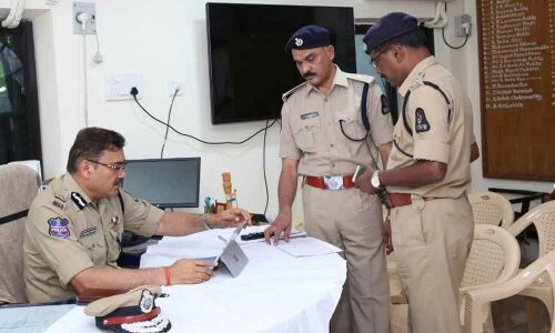 City Police Commissioner Anjani Kumar makes surprise visit to Charminar Police Station