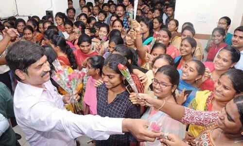 PVGD Prasada Reddy assumes additional charge of Andhra University V-C