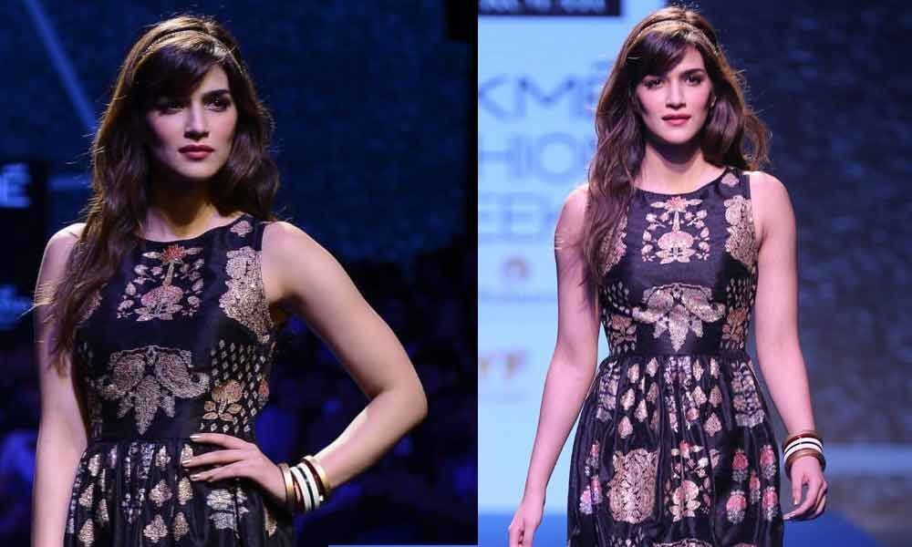 Kriti Sanon to walk for Shyamal and Bhumika at FDCI India Couture Week