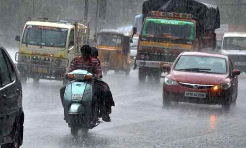 IMD predicts heavy rainfall in Tamil Nadu, Puducherry