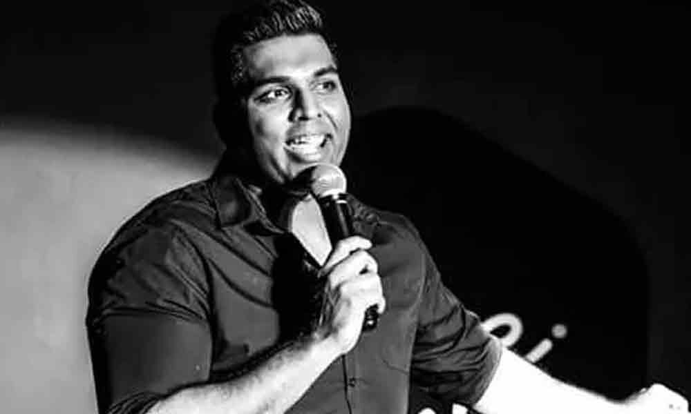 Indian Origin Comedian Dies On Stage Audience Thought He Was Performing