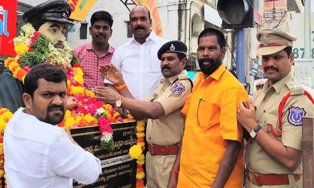 Rich tributes paid to Major Padmapani