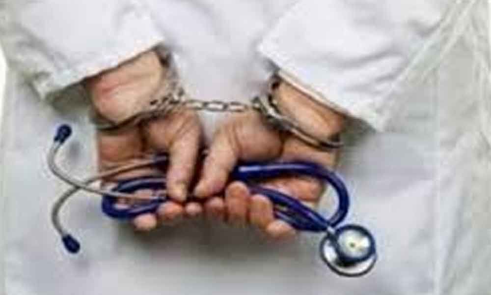 Doctors, medical students protest against Medical Bill