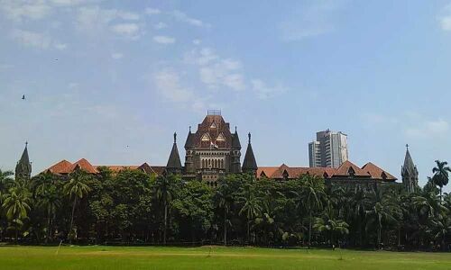 HC stays FIR against journalist in sexual abuse case