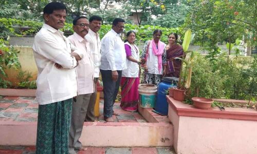 Pannala Devender Reddy inspects vermi compost preparations