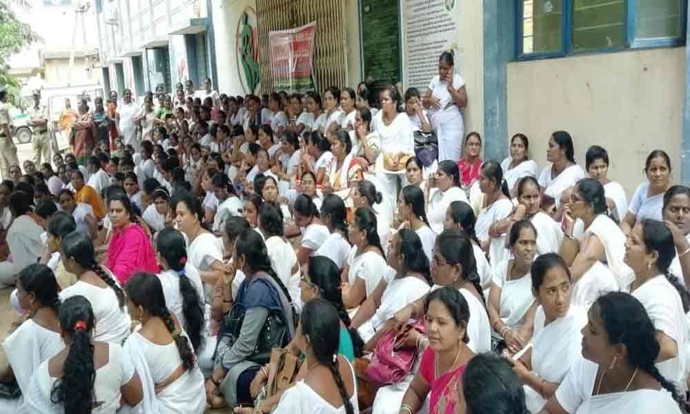 ANMs stage dharna demanding regularisation in Vizianagaram