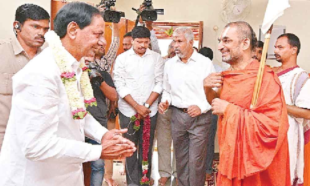 KCR calls on Chinna Jeeyar Swamy