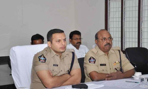 Chief Minister lauds SP Siddharth Kaushal over Spandana