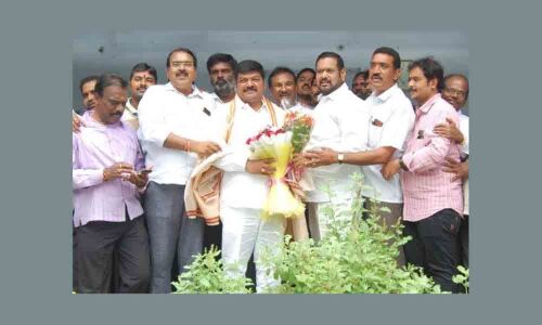 Warangal: Rundown Mahabubia High School saddens MLA Nannapuneni