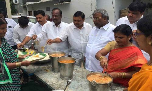 Annadanam held to celebrate birthday