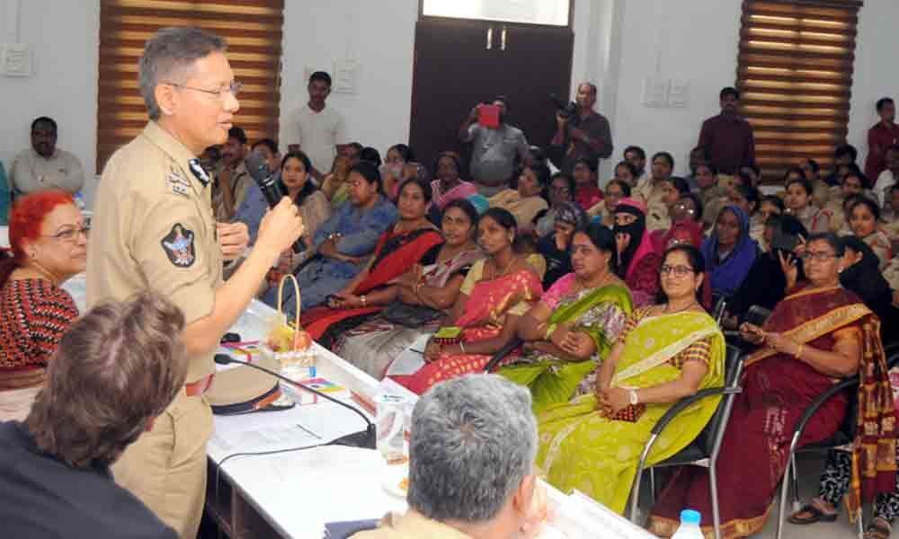 Shun fear, move freely, DGP D Goutam Sawang tells women in Amaravati