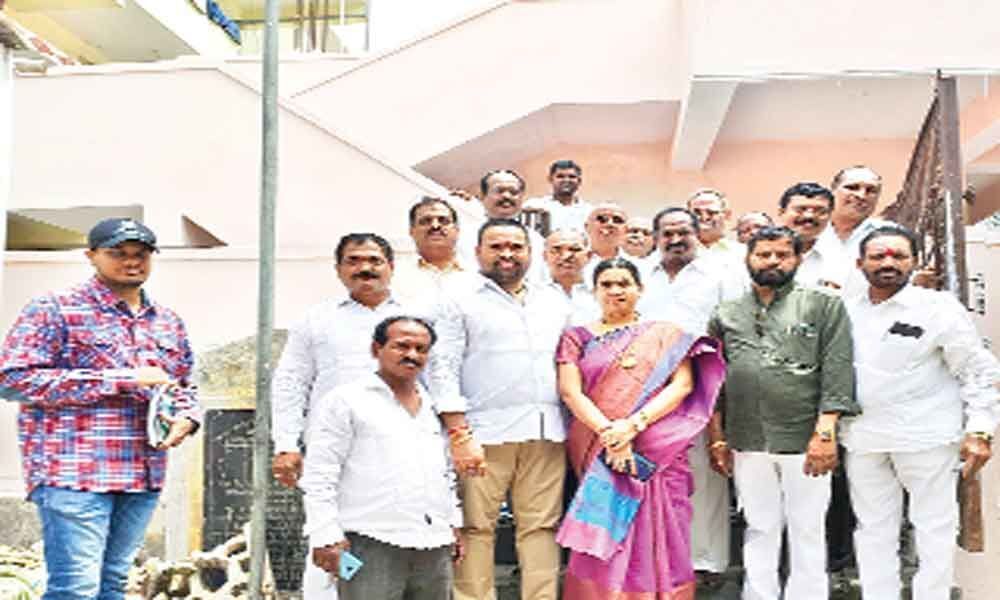 Corporator Shanti vows to secure funds for welfare bhavan