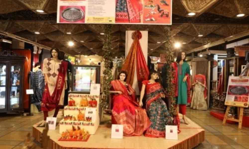 Twelve fading handicrafts on display at Delhi exhibition