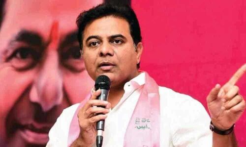 KTR reviews TRS membership drive in Hyderabad