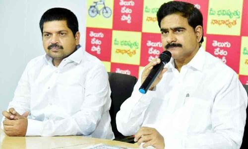 Jagan plotting to give away Machilipatnam port to KCR, alleges Umamaheswara Rao