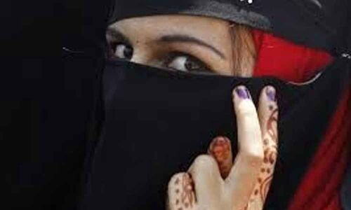 Triple talaq on road